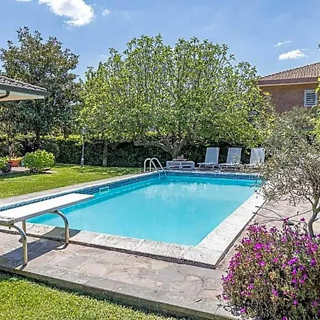 La Pedica 4*