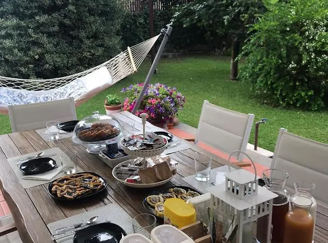 Bed and Breakfast La Pedica 4*